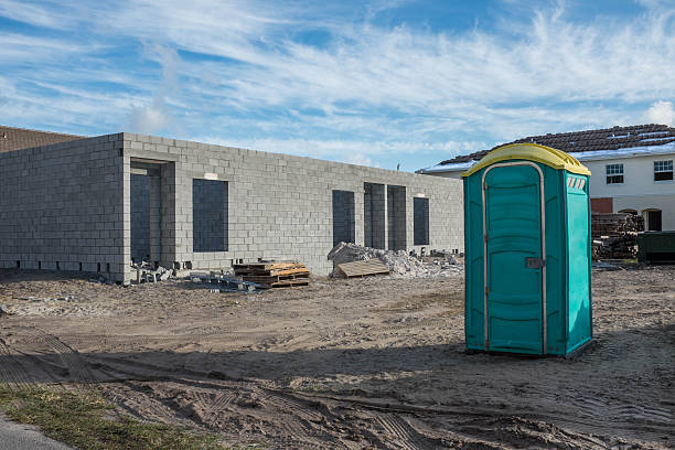 Best Porta potty delivery and setup  in Versailles, OH